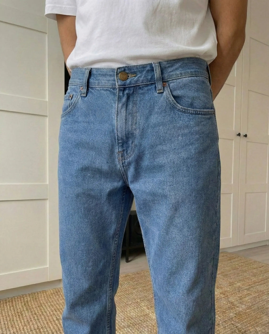 True Straight Jeans
